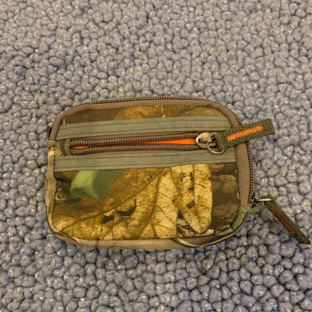 Camo wallet